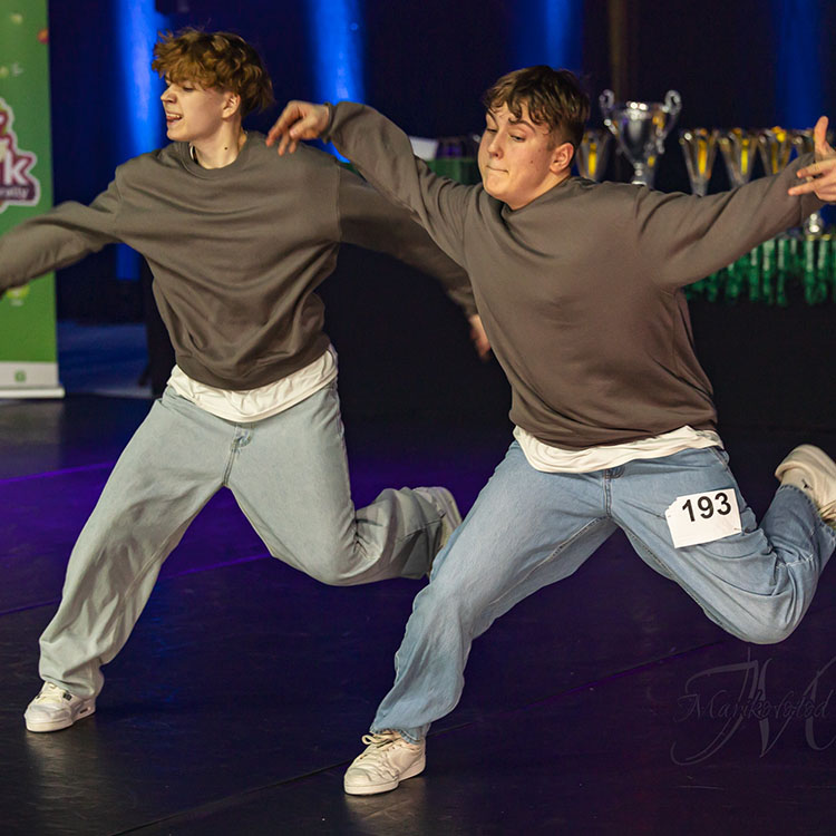 hip-hop-tants-3